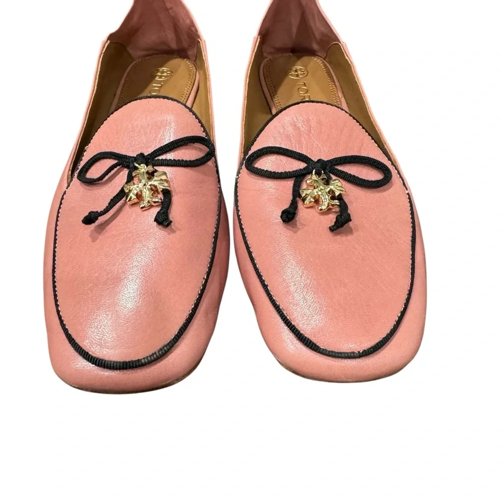 Tory Burch Charm Loafers Flats Rosa